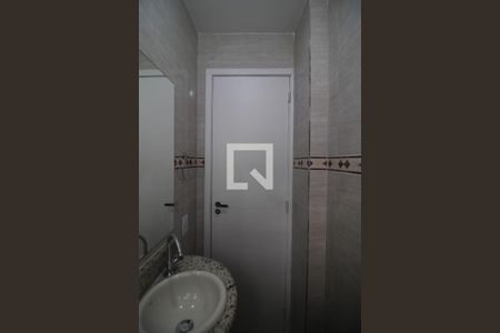 Lavabo de apartamento para alugar com 2 quartos, 70m² em Pilares, Rio de Janeiro