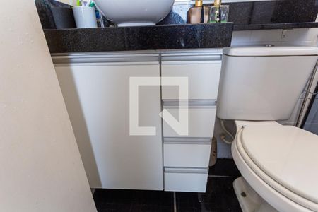 Apartamento para alugar com 74m², 3 quartos e 1 vagaArmário do Banheiro da Suíte