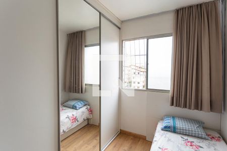 Apartamento para alugar com 74m², 3 quartos e 1 vagaQuarto 2