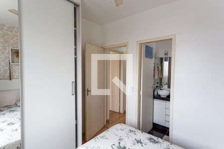 Suíte de apartamento para alugar com 3 quartos, 74m² em Sagrada Família, Belo Horizonte