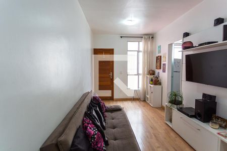 Sala de apartamento para alugar com 3 quartos, 74m² em Sagrada Família, Belo Horizonte