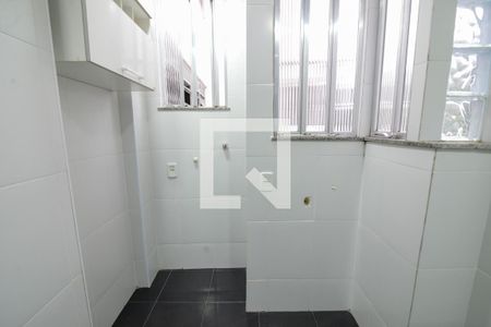 Apartamento à venda com 92m², 3 quartos e 1 vagaÁrea de Serviço