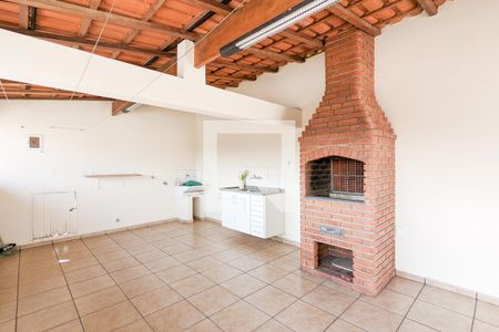 Casa à venda com 279m², 4 quartos e 2 vagas Casa à venda com 279m², 4 quartos e 2 vagasChurrasqueira