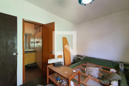 Casa à venda com 740m², 4 quartos e 2 vagas Casa à venda com 740m², 4 quartos e 2 vagasSuíte 4