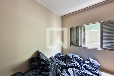 Casa à venda com 740m², 4 quartos e 2 vagas Casa à venda com 740m², 4 quartos e 2 vagasBiblioteca