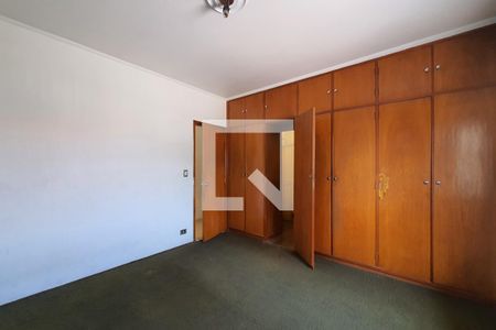 Suíte 1 de casa para alugar com 4 quartos, 740m² em Vila Moinho Velho, São Paulo