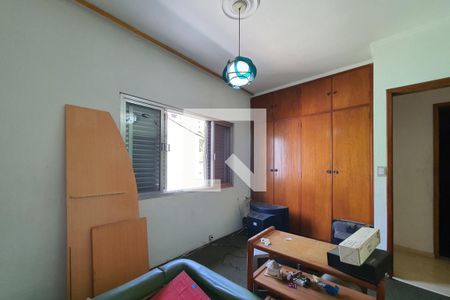 Casa à venda com 740m², 4 quartos e 2 vagas Casa à venda com 740m², 4 quartos e 2 vagasSuíte 4