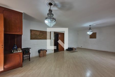 Sala de casa para alugar com 4 quartos, 740m² em Vila Moinho Velho, São Paulo