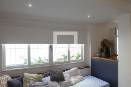 Sala de apartamento à venda com 1 quarto, 72m² em Jardim Botânico, Rio de Janeiro