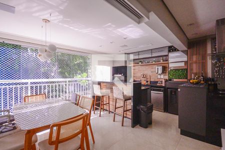 Varanda da Sala/Cozinha de apartamento para alugar com 2 quartos, 116m² em Vila Nair, São Paulo