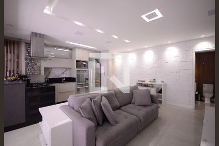 Sala/Cozinha de apartamento para alugar com 2 quartos, 116m² em Vila Nair, São Paulo