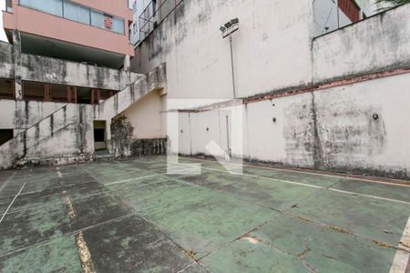 Apartamento à venda com 248m², 4 quartos e 4 vagas Apartamento à venda com 248m², 4 quartos e 4 vagasQuadra Esportiva