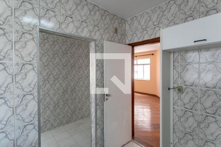 Apartamento à venda com 248m², 4 quartos e 4 vagas Apartamento à venda com 248m², 4 quartos e 4 vagasCozinha