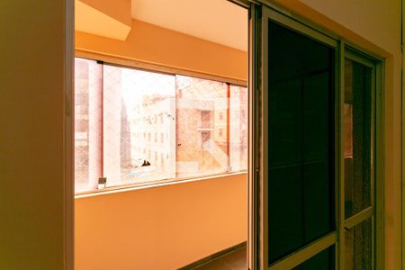 Apartamento à venda com 248m², 4 quartos e 4 vagas Apartamento à venda com 248m², 4 quartos e 4 vagasVaranda da Suite