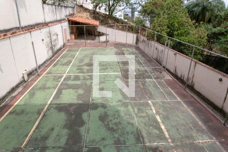 Apartamento à venda com 248m², 4 quartos e 4 vagas Apartamento à venda com 248m², 4 quartos e 4 vagasQuadra Esportiva