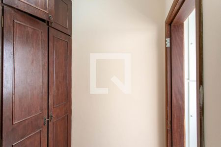 Apartamento à venda com 248m², 4 quartos e 4 vagas Apartamento à venda com 248m², 4 quartos e 4 vagasQuarto de Serviço