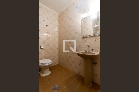 Casa para alugar com 110m², 2 quartos e 1 vaga Casa para alugar com 110m², 2 quartos e 1 vagaBanheiro