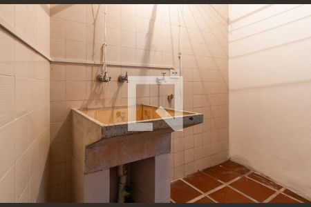 Casa para alugar com 110m², 2 quartos e 1 vaga Casa para alugar com 110m², 2 quartos e 1 vagaÁrea de Serviço