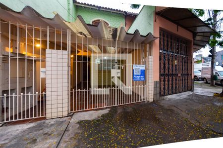 Casa para alugar com 110m², 2 quartos e 1 vaga Casa para alugar com 110m², 2 quartos e 1 vagaFachada da Casa