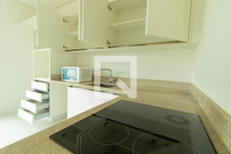 Apartamento para alugar com 70m², 1 quarto e 2 vagas Apartamento para alugar com 70m², 1 quarto e 2 vagasCozinha