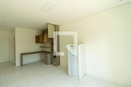 Sala de apartamento para alugar com 1 quarto, 70m² em Jardim Barbacena, Cotia