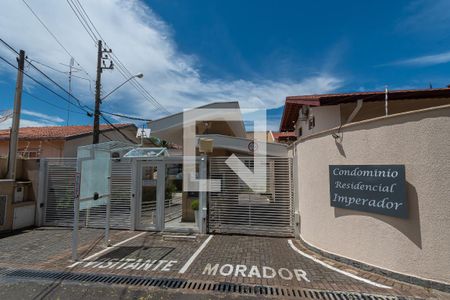 Casa de condomínio à venda com 190m², 3 quartos e 4 vagasFachada do Condomínio
