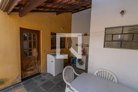 Casa de condomínio à venda com 190m², 3 quartos e 4 vagasÁrea de Serviço