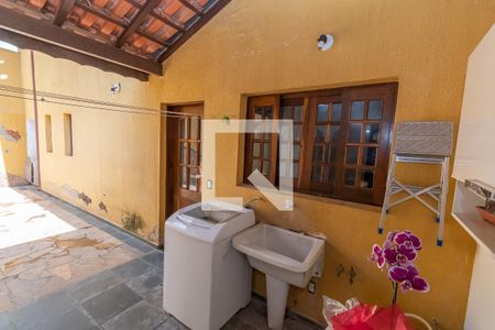 Casa de condomínio à venda com 190m², 3 quartos e 4 vagasÁrea de Serviço