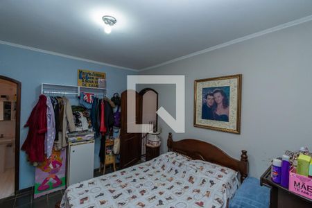 Casa de condomínio à venda com 190m², 3 quartos e 4 vagasSuite