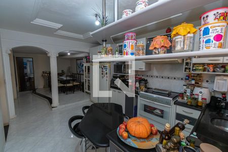 Casa de condomínio à venda com 190m², 3 quartos e 4 vagasCozinha