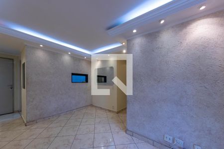 Sala de apartamento para alugar com 2 quartos, 54m² em Vila Ivone, São Paulo