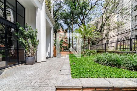 Apartamento à venda com 110m², 1 quarto e 3 vagasEntrada