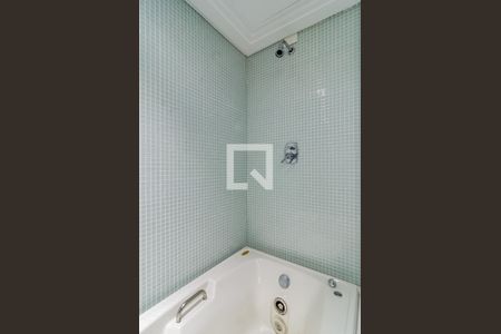 Apartamento à venda com 110m², 1 quarto e 3 vagasBanheiro