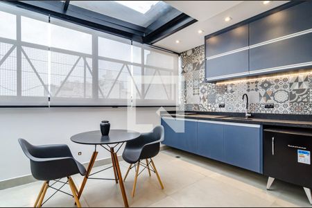 Apartamento à venda com 110m², 1 quarto e 3 vagasCobertura