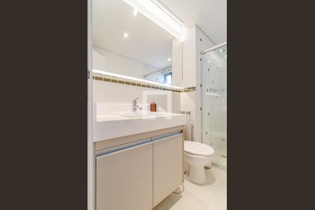 Apartamento à venda com 110m², 1 quarto e 3 vagasBanheiro da suíte