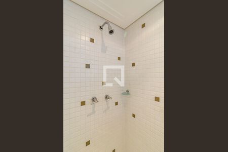 Apartamento à venda com 110m², 1 quarto e 3 vagasBanheiro da suíte