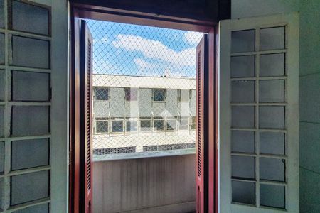 Apartamento à venda com 89m², 2 quartos e sem vagaJanela Cozinha