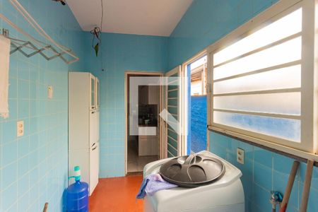 Casa à venda com 100m², 3 quartos e 1 vagaÁrea de Serviço