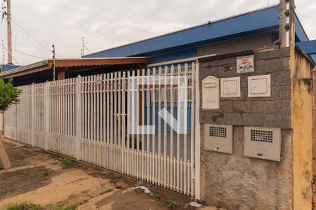 Casa à venda com 100m², 3 quartos e 1 vagaFachada