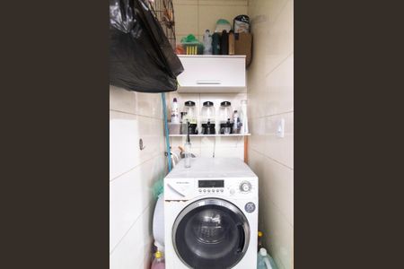 Apartamento à venda com 52m², 2 quartos e 1 vaga Apartamento à venda com 52m², 2 quartos e 1 vagaÁrea de Serviço