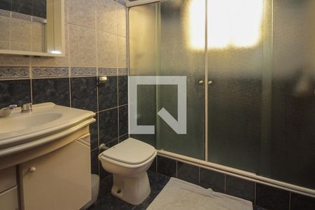 Casa para alugar com 200m², 3 quartos e 2 vagasBanheiro Social