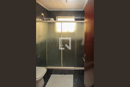 Casa para alugar com 200m², 3 quartos e 2 vagasBanheiro Social