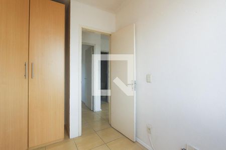 Quarto 1 de apartamento para alugar com 2 quartos, 43m² em Sarandi, Porto Alegre