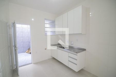Apartamento para alugar com 150m², 3 quartos e 1 vaga Apartamento para alugar com 150m², 3 quartos e 1 vagaCozinha