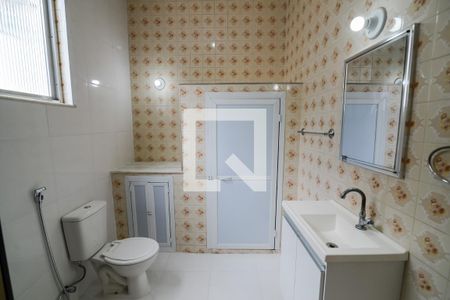 Apartamento para alugar com 150m², 3 quartos e 1 vaga Apartamento para alugar com 150m², 3 quartos e 1 vagaBanheiro 2