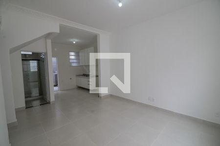 Apartamento para alugar com 150m², 3 quartos e 1 vaga Apartamento para alugar com 150m², 3 quartos e 1 vagaSala