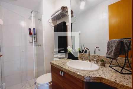 Apartamento à venda com 87m², 3 quartos e 1 vaga Apartamento à venda com 87m², 3 quartos e 1 vagaBanheiro Social