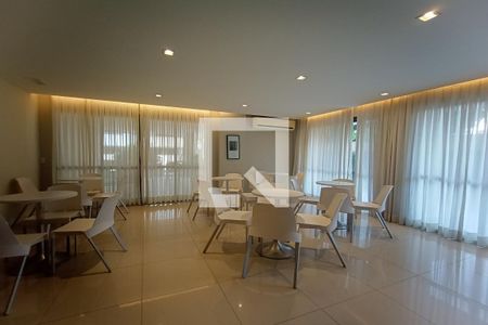 Apartamento à venda com 87m², 3 quartos e 1 vaga Apartamento à venda com 87m², 3 quartos e 1 vagaÁrea comum - Salão de festas