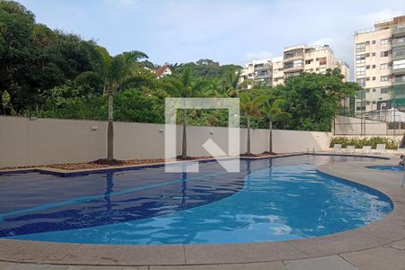 Apartamento à venda com 87m², 3 quartos e 1 vaga Apartamento à venda com 87m², 3 quartos e 1 vagaÁrea comum - Piscina