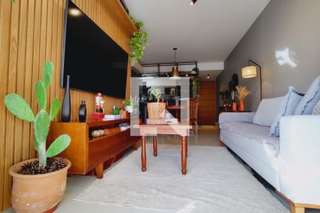 Apartamento à venda com 87m², 3 quartos e 1 vaga Apartamento à venda com 87m², 3 quartos e 1 vagaSala